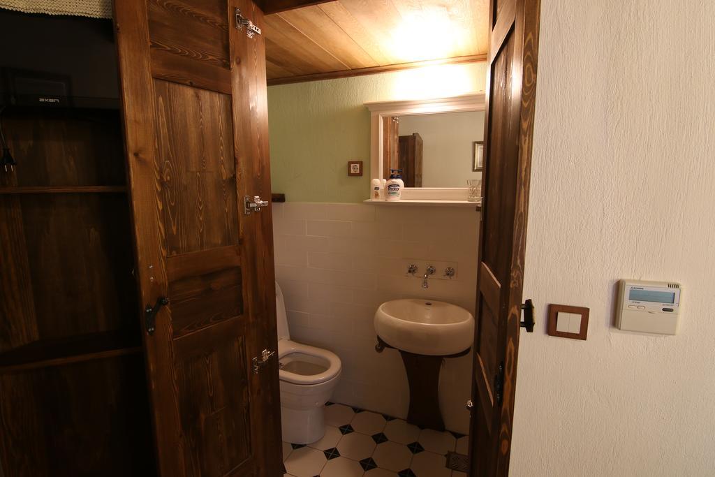 Ferienwohnung Yeni Gelin Evi Birgi Exterior foto