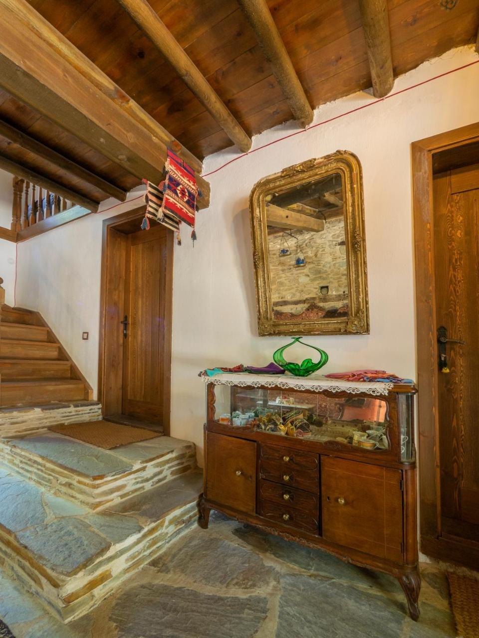 Ferienwohnung Yeni Gelin Evi Birgi Exterior foto