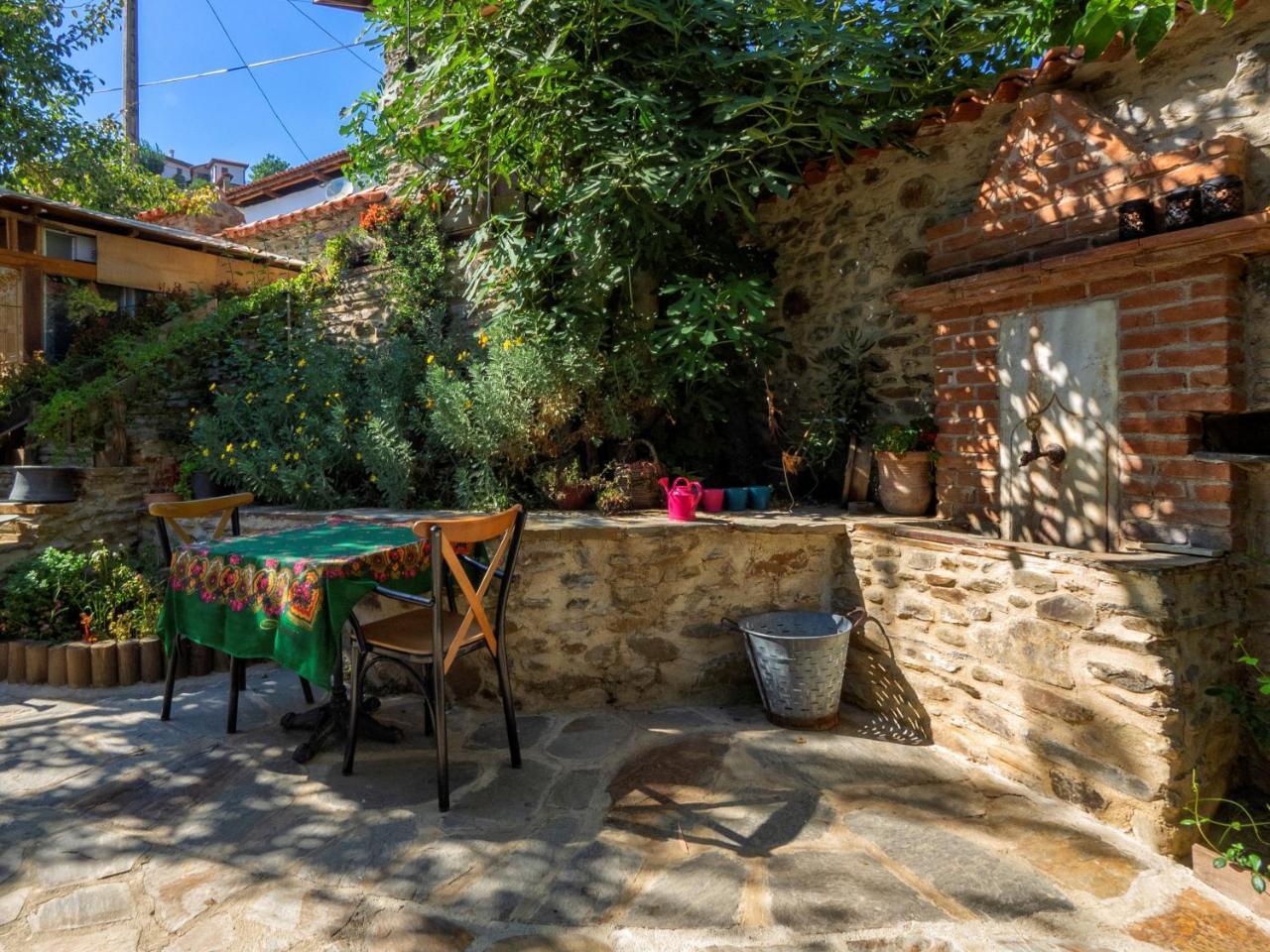 Ferienwohnung Yeni Gelin Evi Birgi Exterior foto